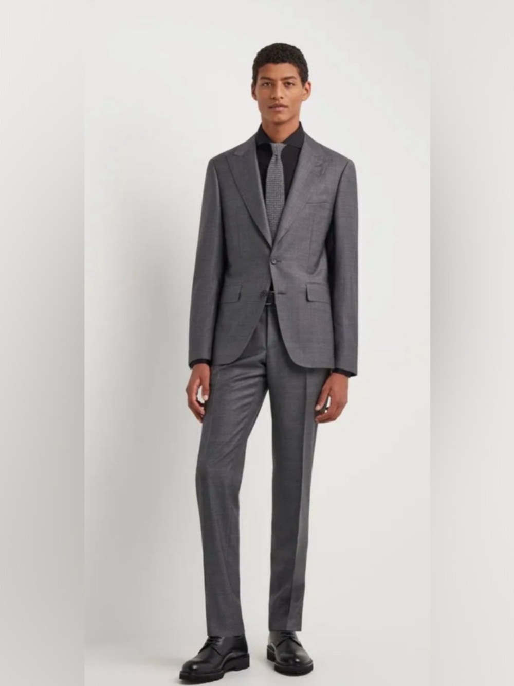 Canali Gray Wool Two-Piece Suit with Subtle Pattern
